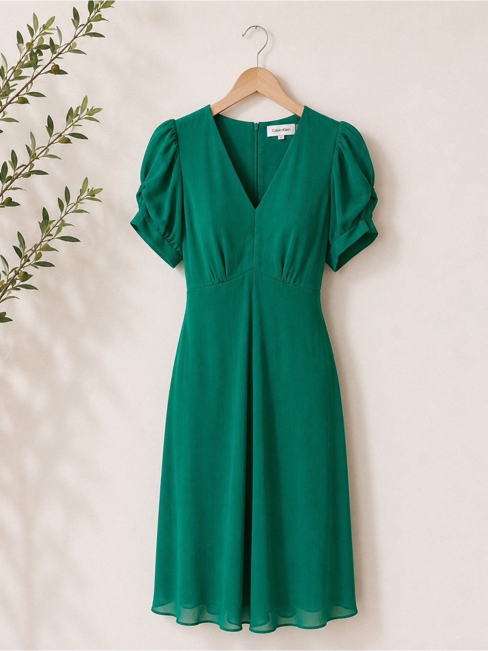 CALVIN KLEIN | Emerald Green V-Neck Midi Dress | 6
